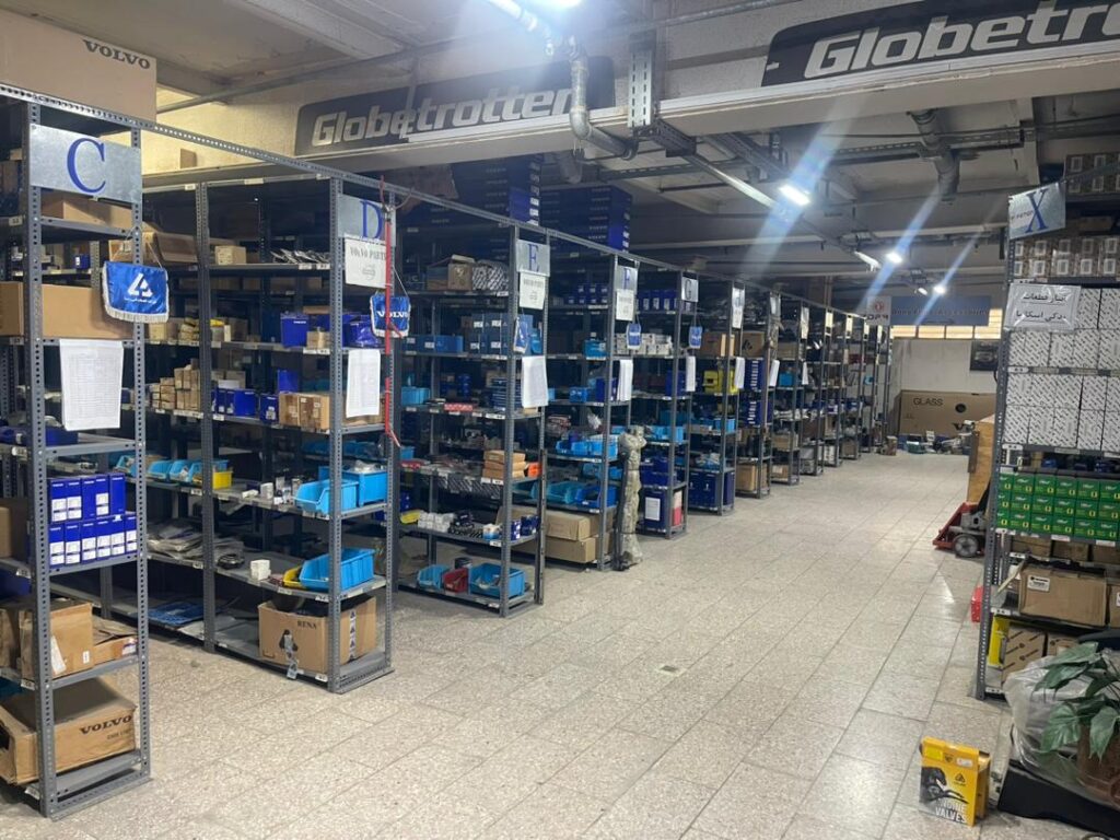 فروشگاه قطعات یدکی خودروهای سنگین کشنده یدالله عربی